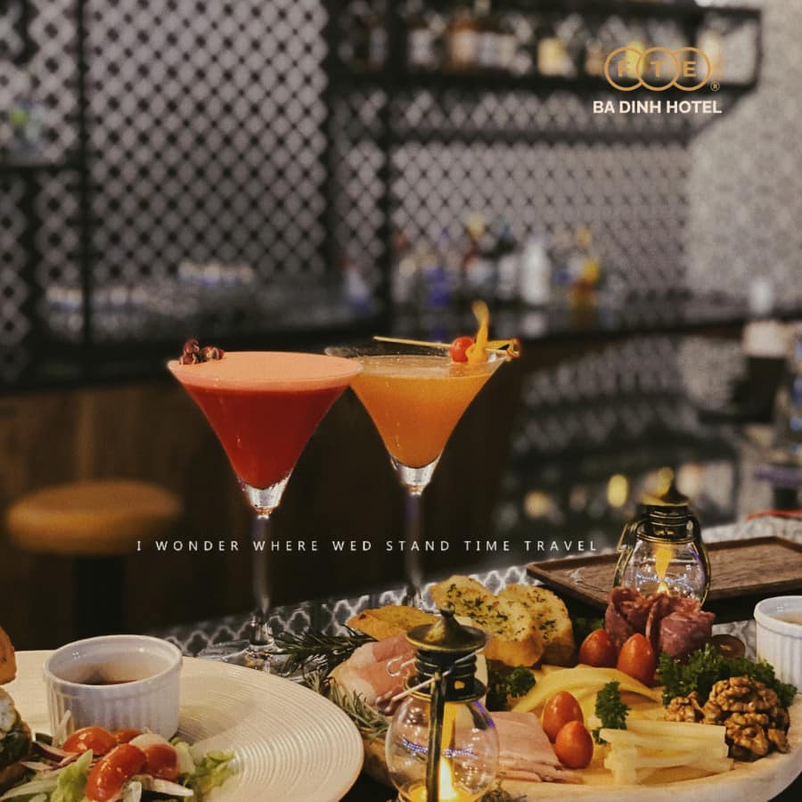 Live Music - Rooftop Bar - FTE Ba Dinh Hotel